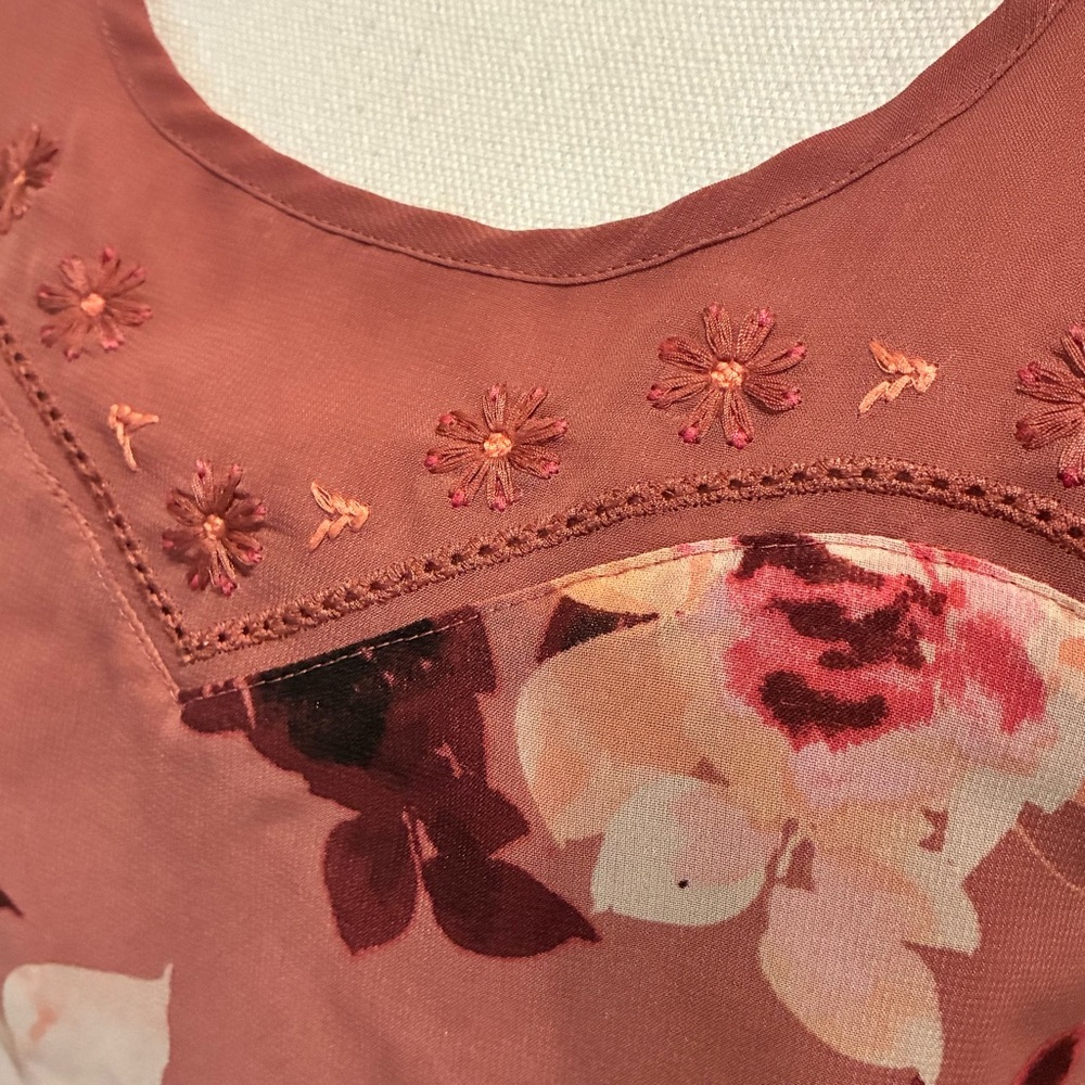 LC Lauren Conrad Pretty in Pink Floral Flowy Dress size 4 - Picture 5 of 9